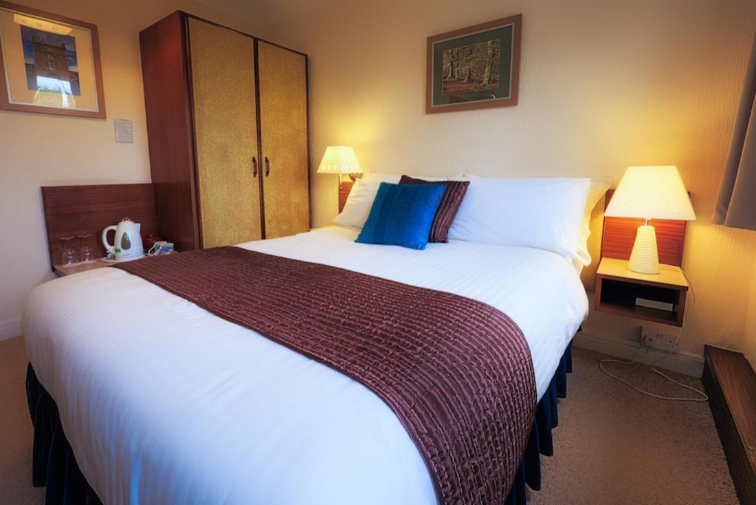 The Cedars Guest House ดูนูน ภายนอก รูปภาพ